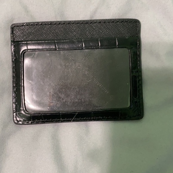 Michael Kors - Picture 2 of 3